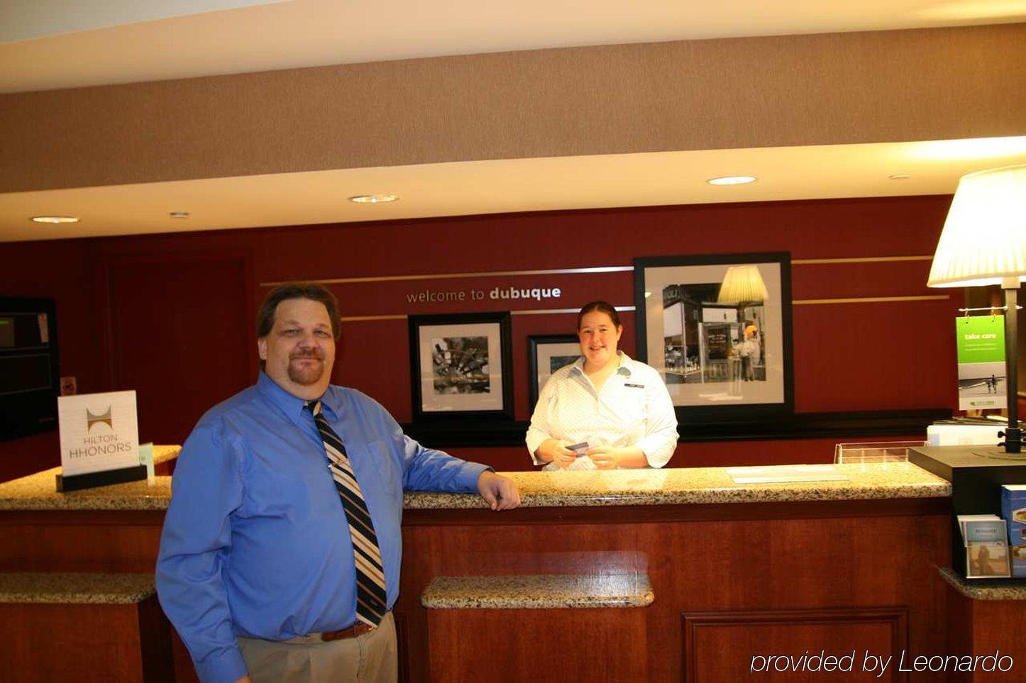 Hampton Inn Dubuque Interior photo